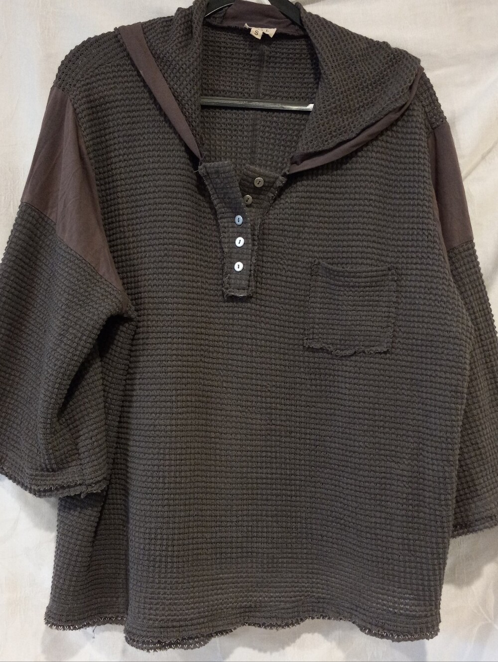 POL Dark Gray Waffle Knit Hooded Pullover Henly Style Distressed Oversized Small